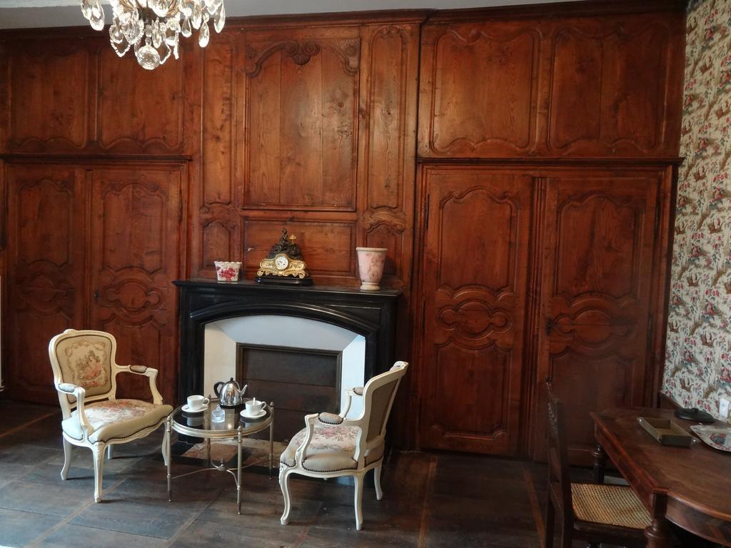بونجيبو La Bromontoise Chambres D'Hotes الغرفة الصورة