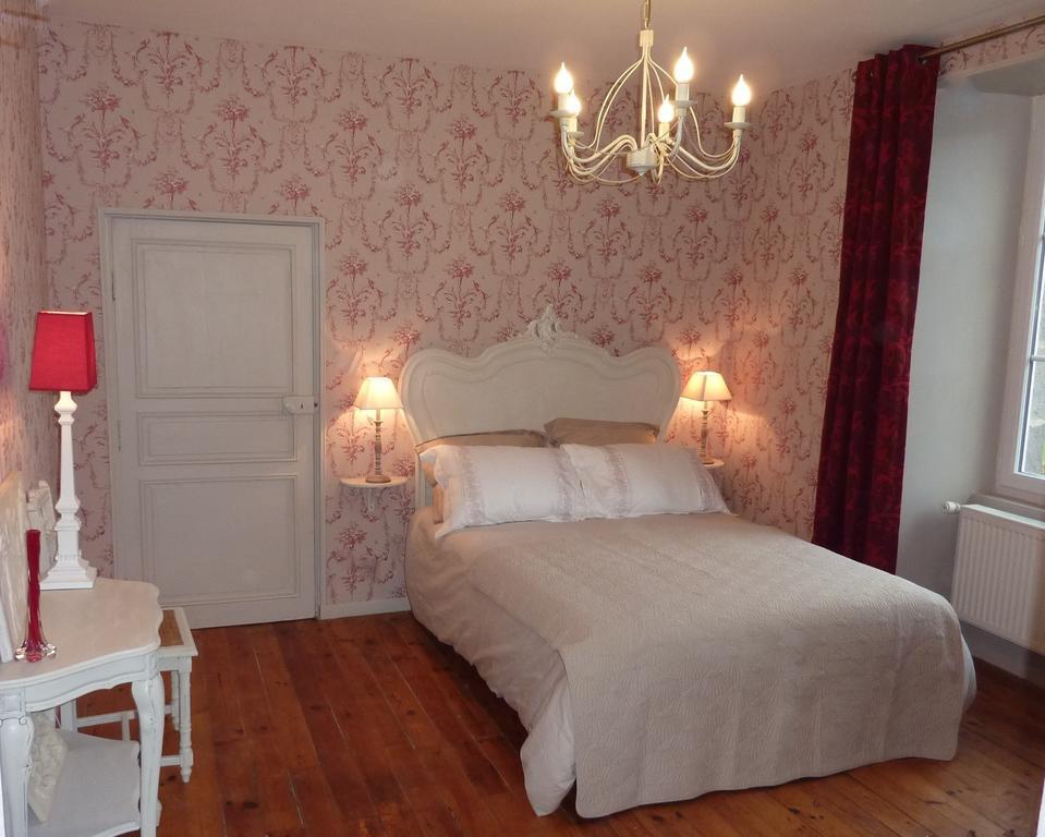 بونجيبو La Bromontoise Chambres D'Hotes الغرفة الصورة