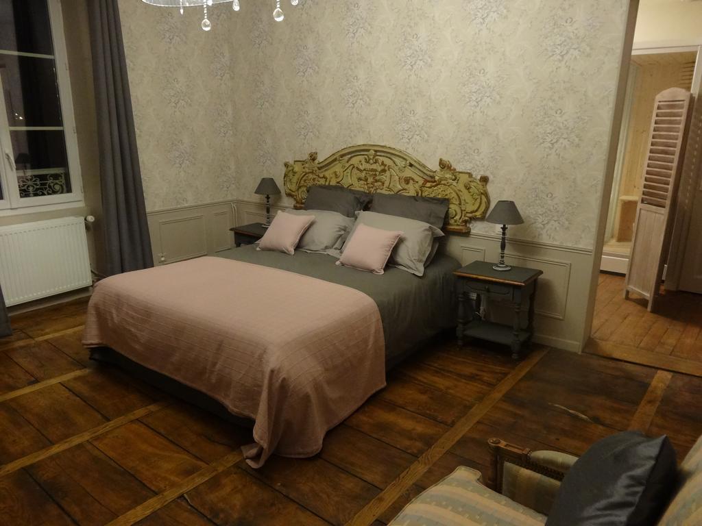بونجيبو La Bromontoise Chambres D'Hotes الغرفة الصورة